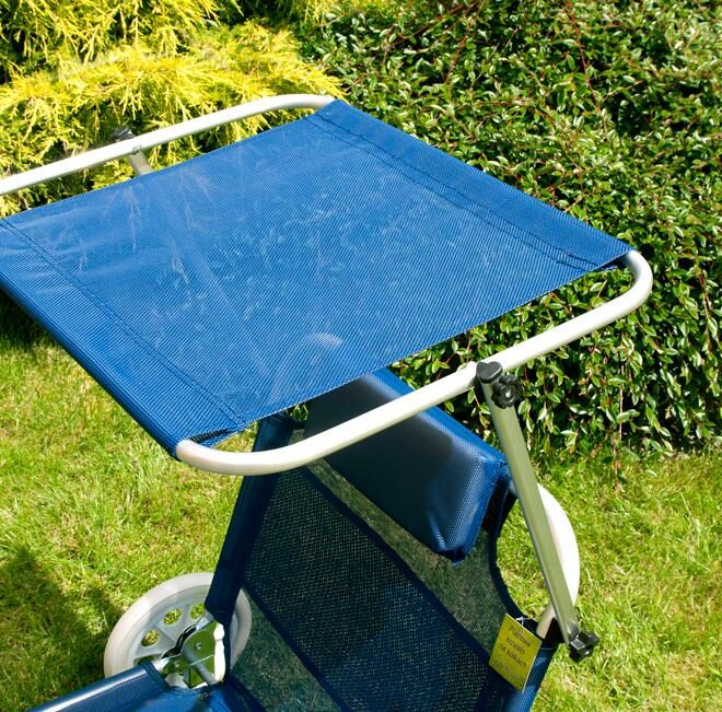 Alternative view of Leżak plażowy na kółkach ogrodowy z daszkiem kolor NIEBIESKI - leżak na kółkach niebieski