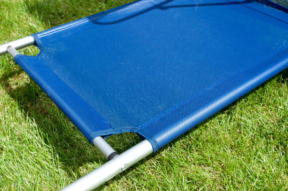 Leżak plażowy na kółkach ogrodowy z daszkiem kolor NIEBIESKI - leżak na kółkach niebieski - obrazek 6