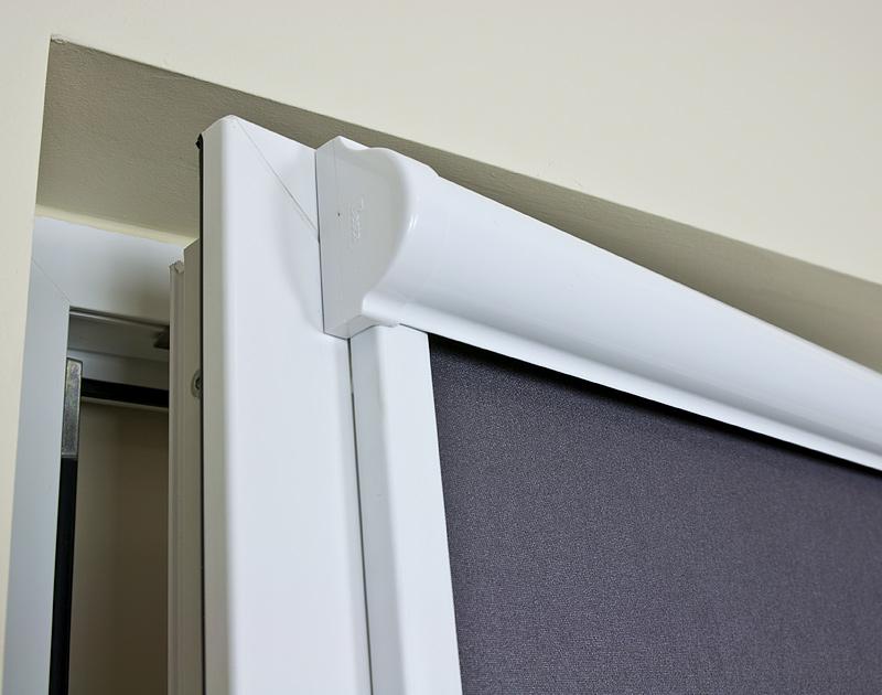 ROLETA W KASECIE UNI KOLEKCJA MATERIAŁÓW MADAGASKAR - szer.150,1-160 cm dł. 210 cm - obrazek 4