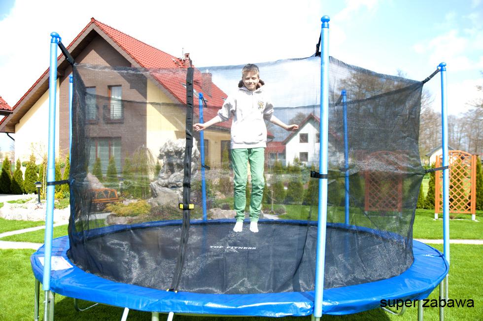 Trampolina ogrodowa STANDARD z siatką wewnętrzną o śr. 366 cm 12 FT - Trampolina o średnicy 366 cm - obrazek 6